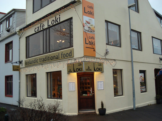 CAFÉ LOKI