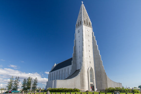 HALLGRÍMSKIRKJA CHURCH